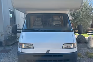 Camper mansardato