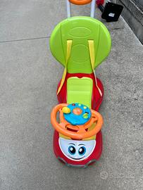 Macchina a spinta per bambino
