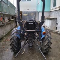 Atrezzatura per trattore