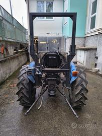 Atrezzatura per trattore