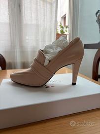 Scarpe nuove con tacco Cavallini