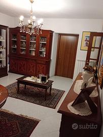 Mobili sala da pranzo completa in legno