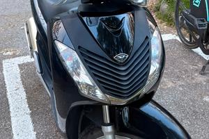 Sh honda 125  euro 700,00