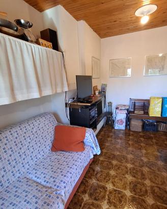 Divano letto arancione