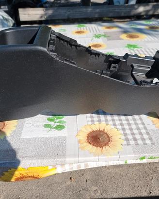 Console centrale suzuki vitara 2015