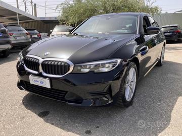 BMW 318 d 150 cv Business Advantage