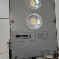 Faro esterno LED 