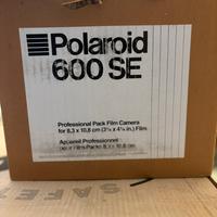Macchina fotografica Polaroid 600SE