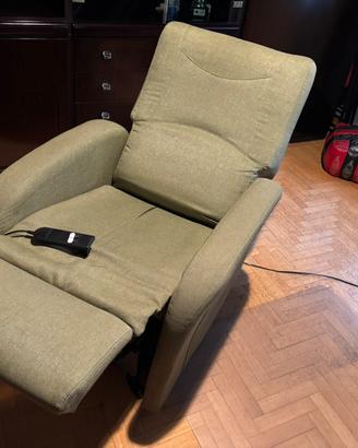 Poltrona relax funzionante con telecomando