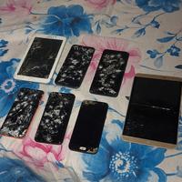 vari telefoni e tablet 
