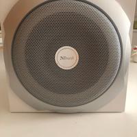 Subwoofer trust come da foto