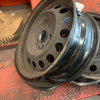 Cerchi in ferro da16 5 fori