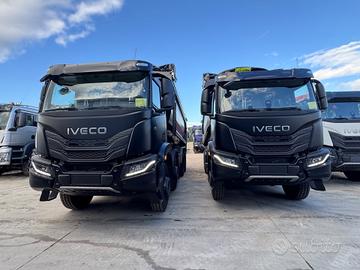 Iveco T-way 540 Trakker nuovi neri Andreoli 2026