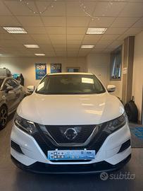Nissan Qashqai 1.5 dCi N-Connecta