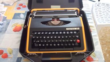 macchina da scrivere Marina 20 