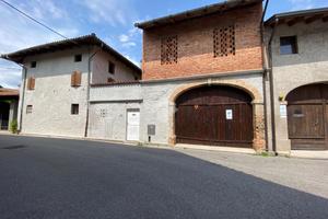 CASA DI CORTE A FLAIBANO