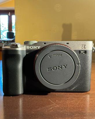 Sony A7C full frame + Samyang 35mm f/2.8 FE