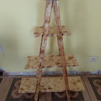 Portavaso di legno a quattro piani