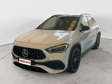 Mercedes-Benz GLA Mercedes-AMG 35 4MATIC