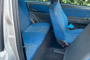  auto usata in perfette condizioni. trattabile 