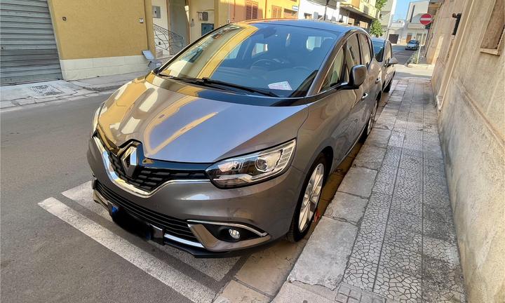 Renault Scenic 1.5dci 110cv*NAVI*Led