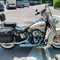 Harley Davidson Softail Heritage Classic 103