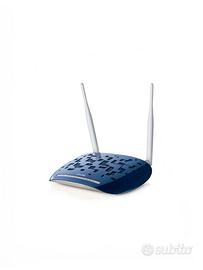 TP-Link Router modem ADSL 2 + wireless N. Dispone