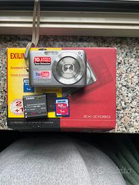 Casio exilim ex-Z1080 con scatola funzionante