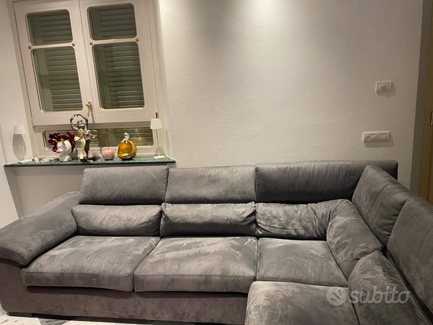 Divano Poltrone Sofà Arredamento e Casalinghi In vendita a Firenze