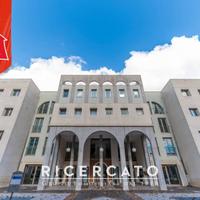 LUMINOSO UFFICIO IN VIA ALESSANDRO MANZONI