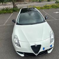 Alfa Romeo Giulietta 1.6 105 cv