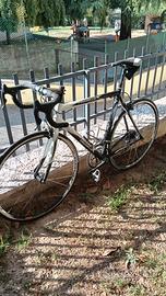 Bici da corsa Pinarello 