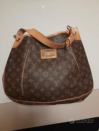 Luis Vuitton Galliera MM 2009 vintage tote bag
