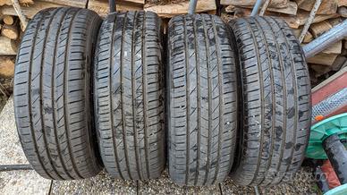 225/60 R18 pneumatici estivi  ceat suv sport drive