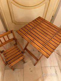 Tavolino  legno F.lli Reguitti sedia Faces anni 60