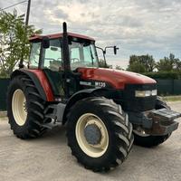 New holland M135