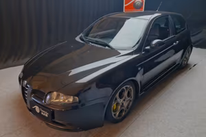 Alfa Romeo 147 3.2i V6 24V GTA ASI CON CRS