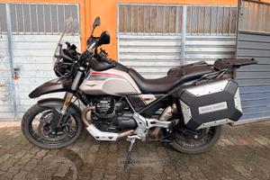 Moto Guzzi V85 TT - 2022