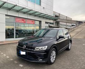 VOLKSWAGEN Tiguan 2.0 TDI SCR DSG Business BlueM