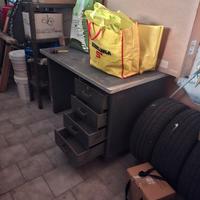 scrivania in ferro banco da lavoro
