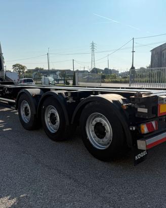 SEMIRIMORCHIO PORTA CONTAINER KOGEL 2021