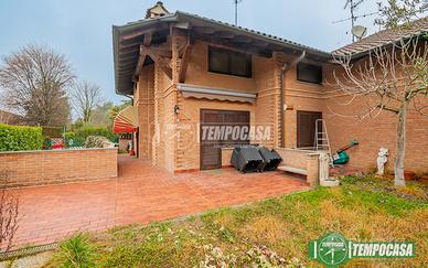 SPLENDIDA VILLA BIFAMILIARE LIBERA SUBITO!