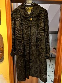 Pelliccia e giaccone in vera pelliccia + colbacco
