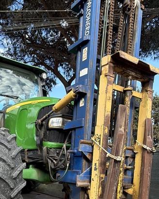 Colonna muletto Falconero per trattore