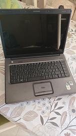 computer portatile Compaq presario F500