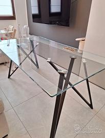 Tavolo  di vetro 90 x 160