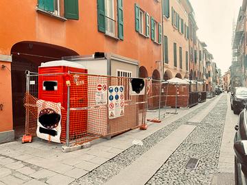 Monolocale con bagno esterno e piazzale recintato