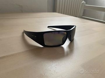 Occhiali heliostat oakley