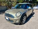 mini-cooper-d-clubman-1-6-c-a-2009