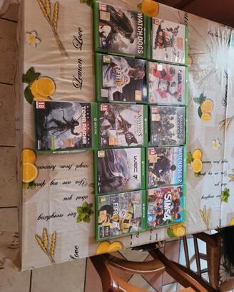 Lotto di 11 giochi xbox one- usati